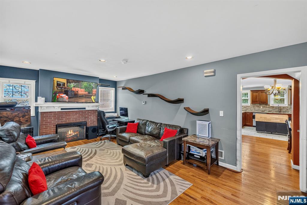 446 Clifton Avenue