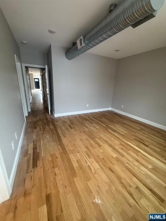 372 E 27th Street 201 - Photo 5
