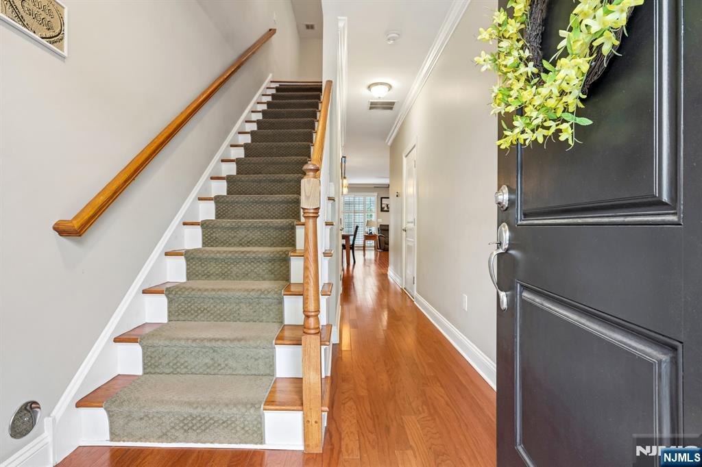 35 Red Oak Court - Photo 3