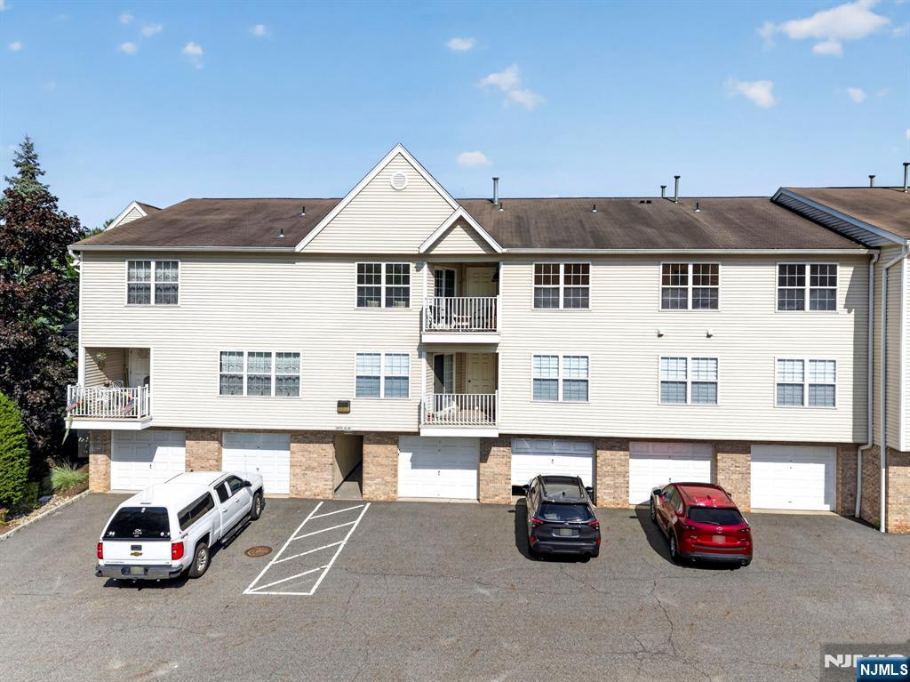 45 Parkside Court - Photo 2