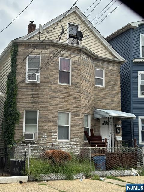 92 10th Street - Photo 1