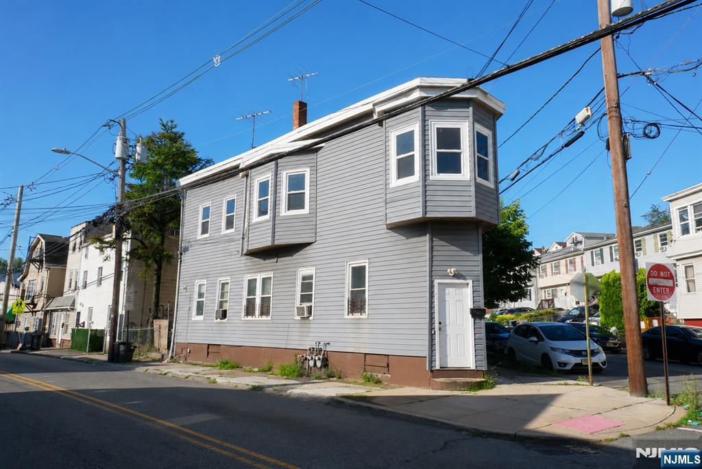 113 E Main Street - Photo 2