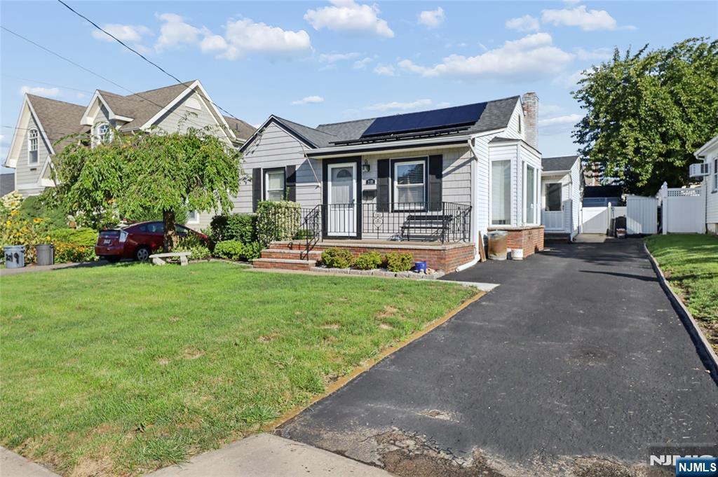 2-23 Berdan Ave, Fair Lawn, NJ 07410