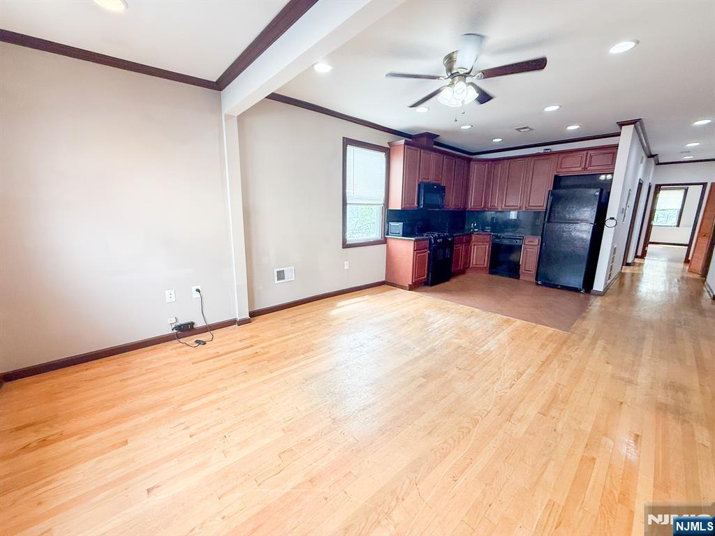 107 Oxford Avenue 1 - Photo 1