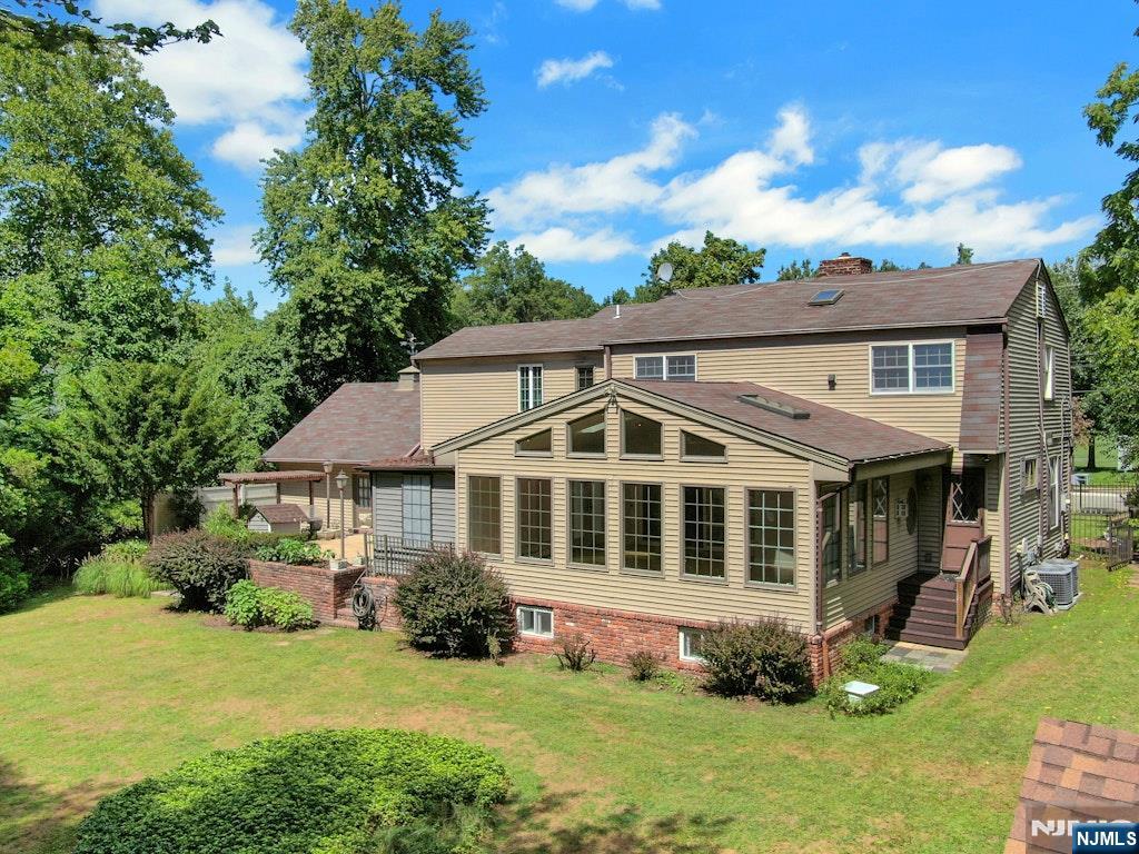 270 High Street - Photo 3