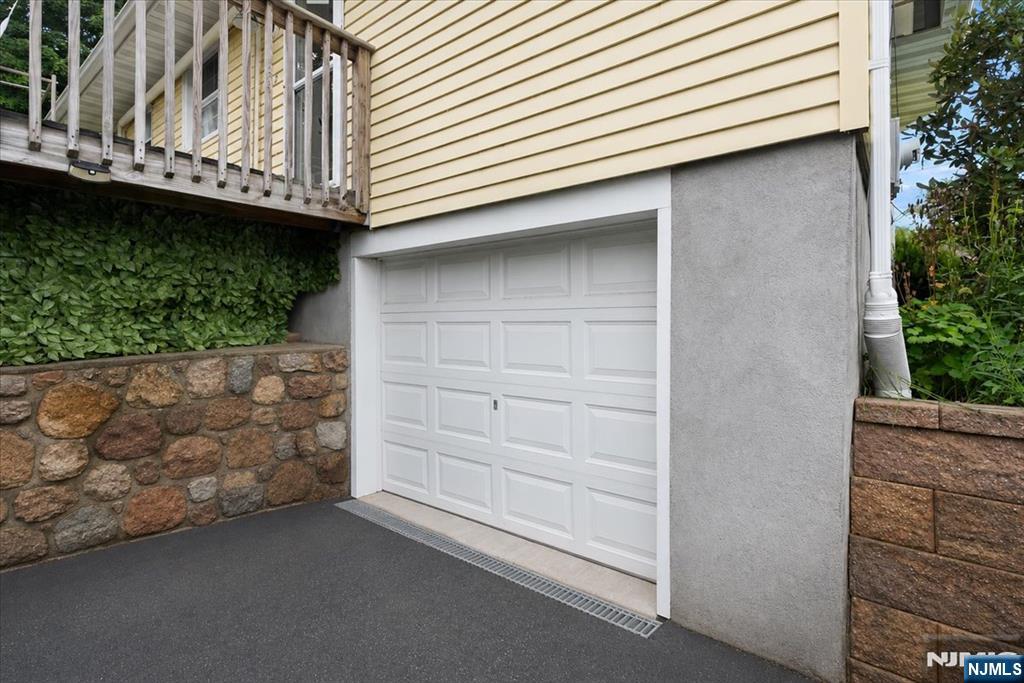 1 Eisenhower Drive - Photo 5