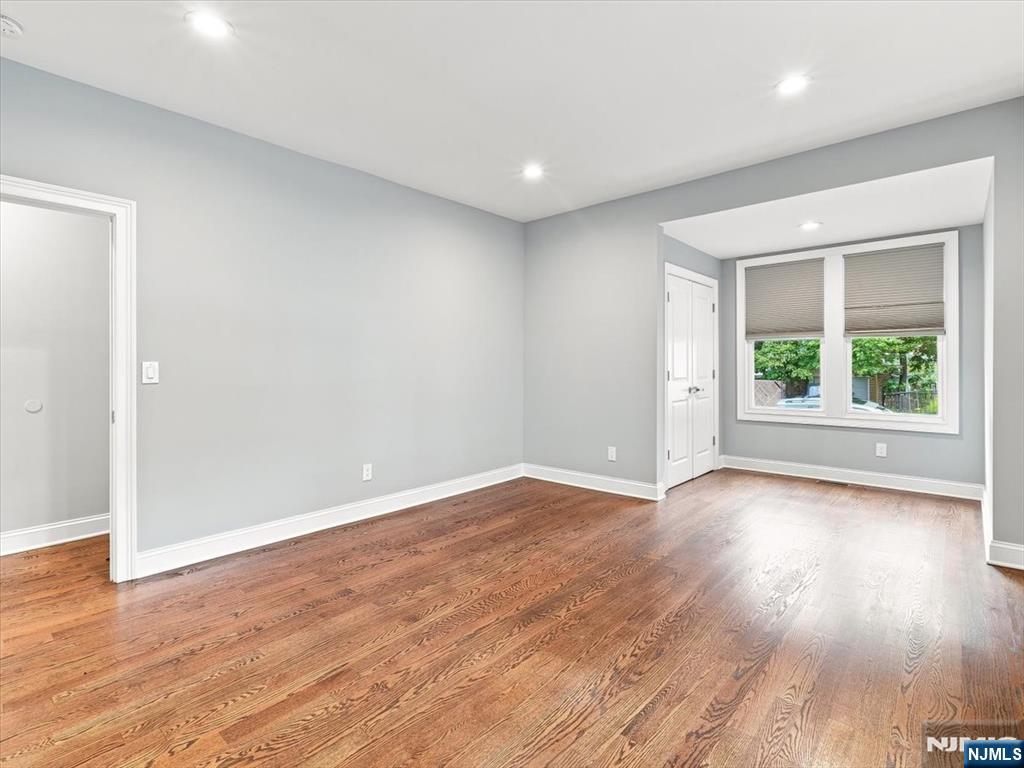 44 Clinton Street - Photo 3
