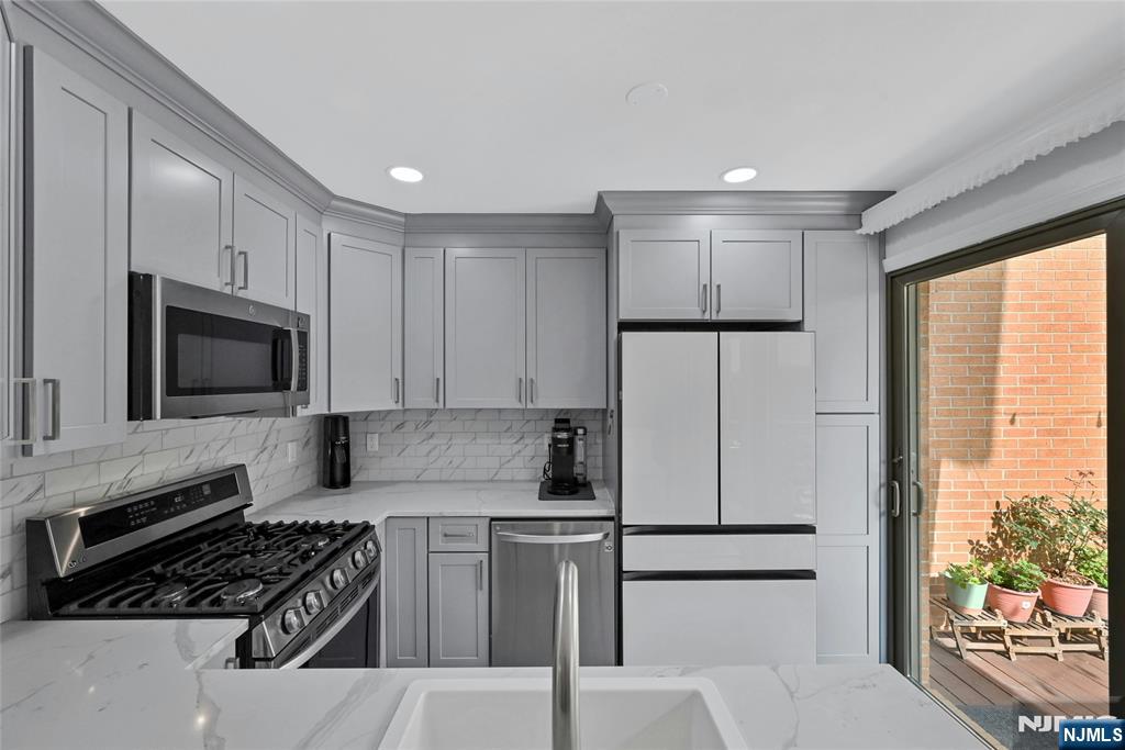 5 Yorkview Drive - Photo 2