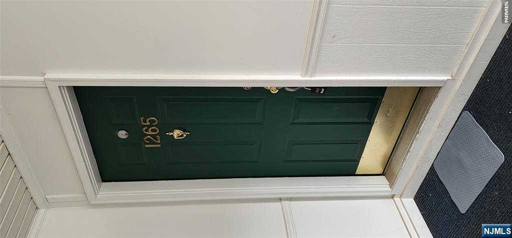 1265 Mulberry Drive - Photo 2