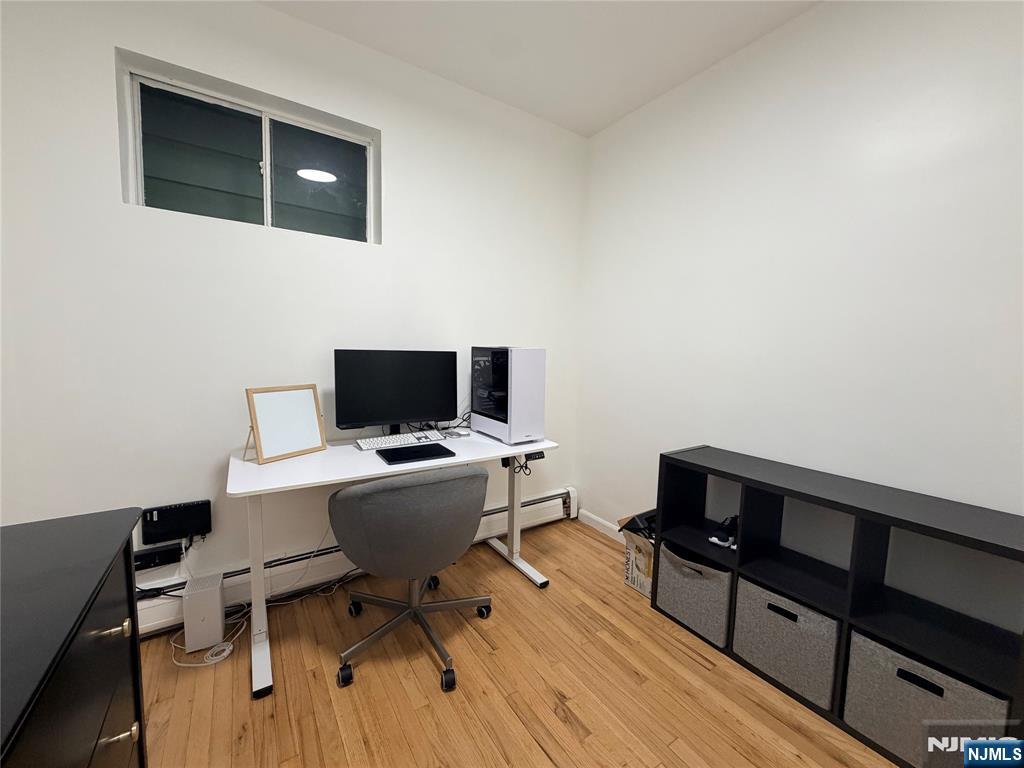 84 Clendenny Avenue - Photo 5