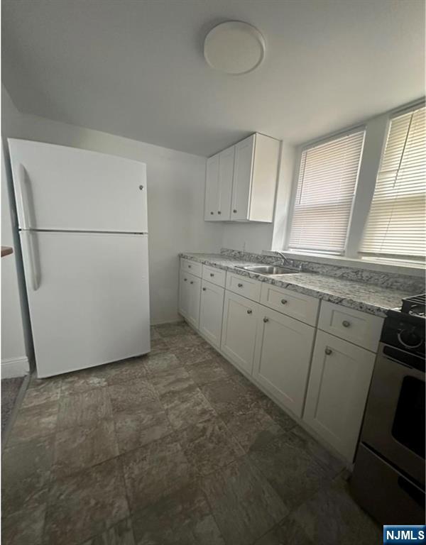 282 Macarthur Avenue 1 - Photo 3