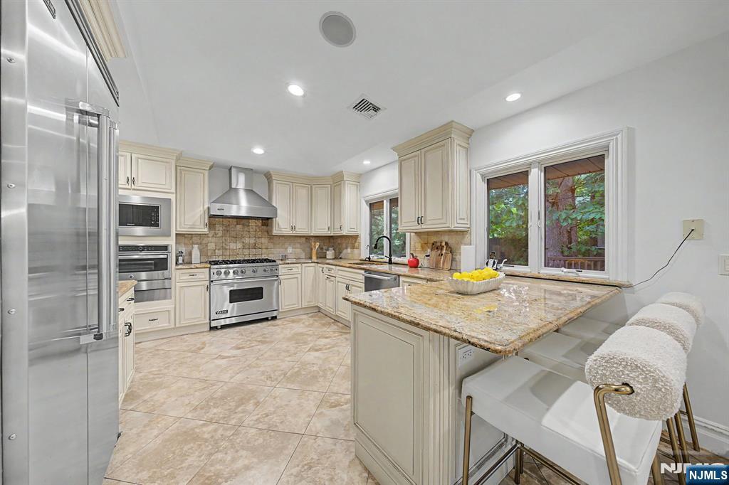 45 Oxford Drive — photo 15