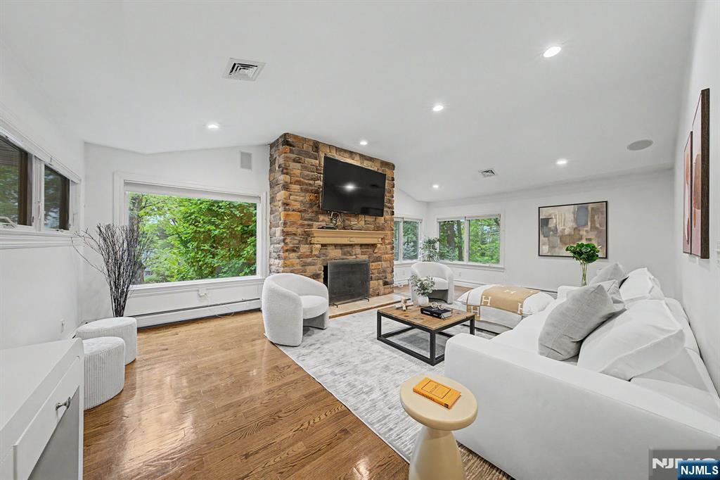 45 Oxford Drive - Photo 3