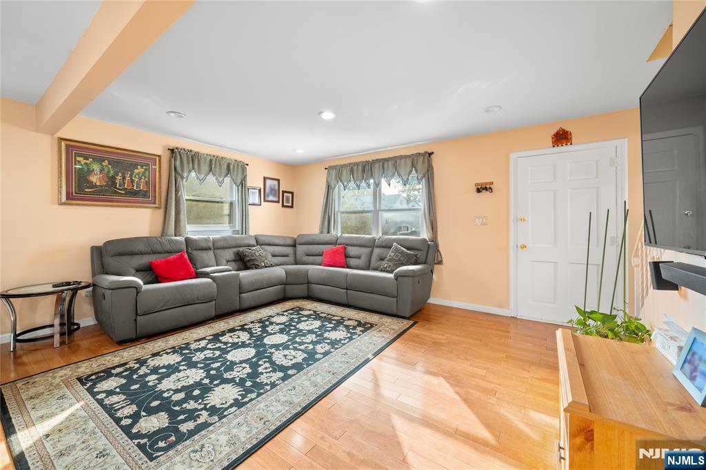 109 Maple Hill Road - Photo 2