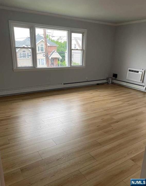 520 4th Street 2nd Fl - Photo 2