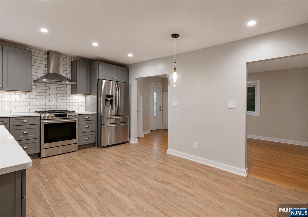 19 W Park Avenue - Photo 4
