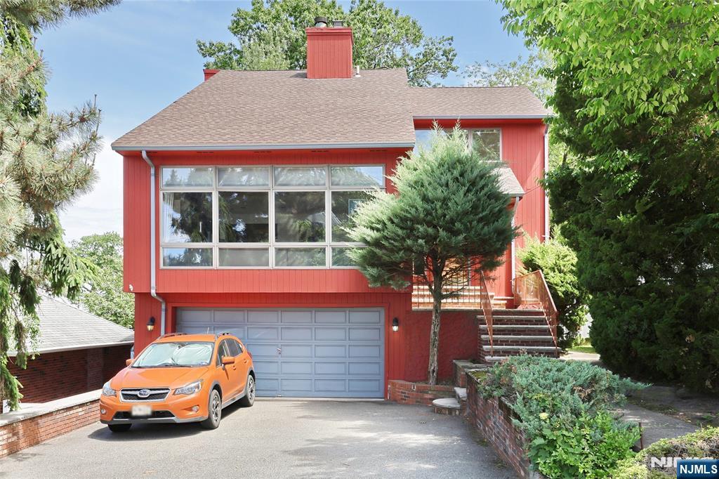 245 Highland Avenue - Photo 1