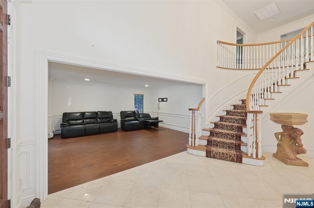 17 Bayview Avenue — photo 7