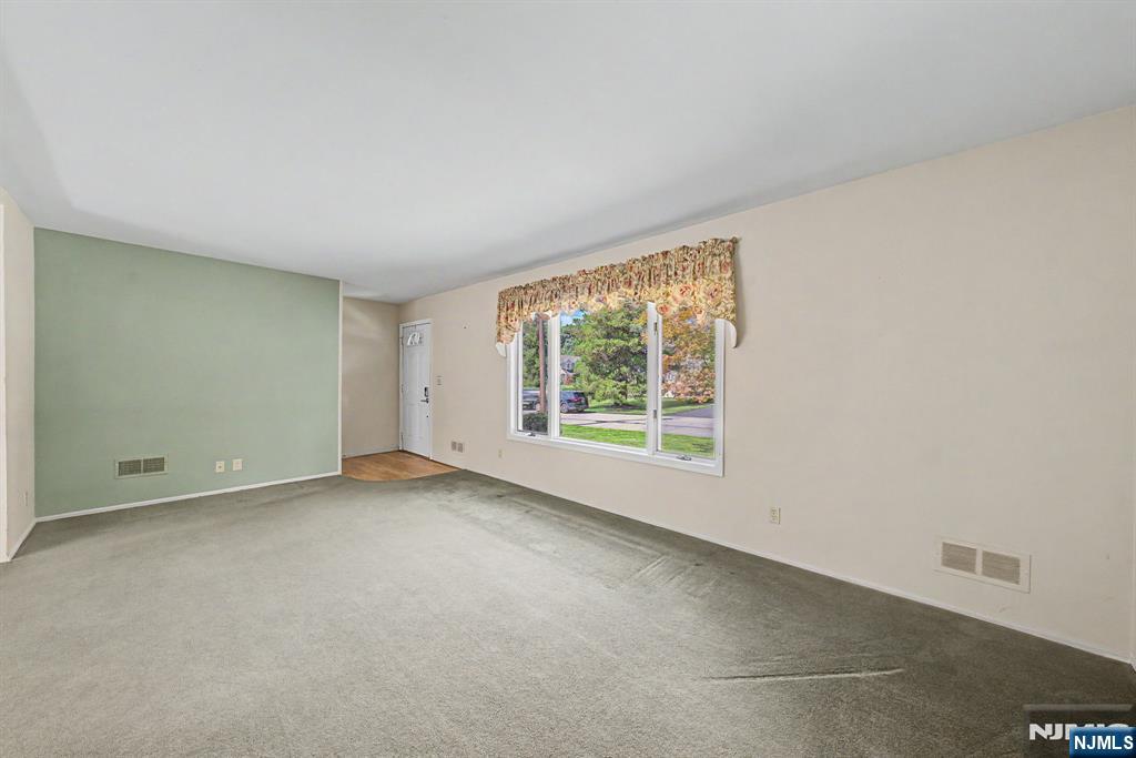 5 Holyoke Drive - Photo 5