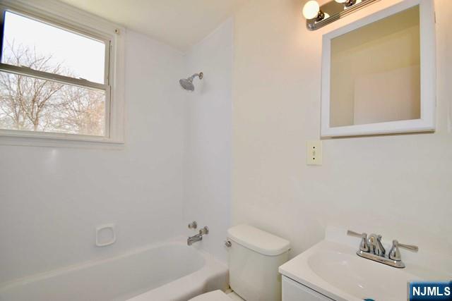 178 Washington Street B - Photo 5