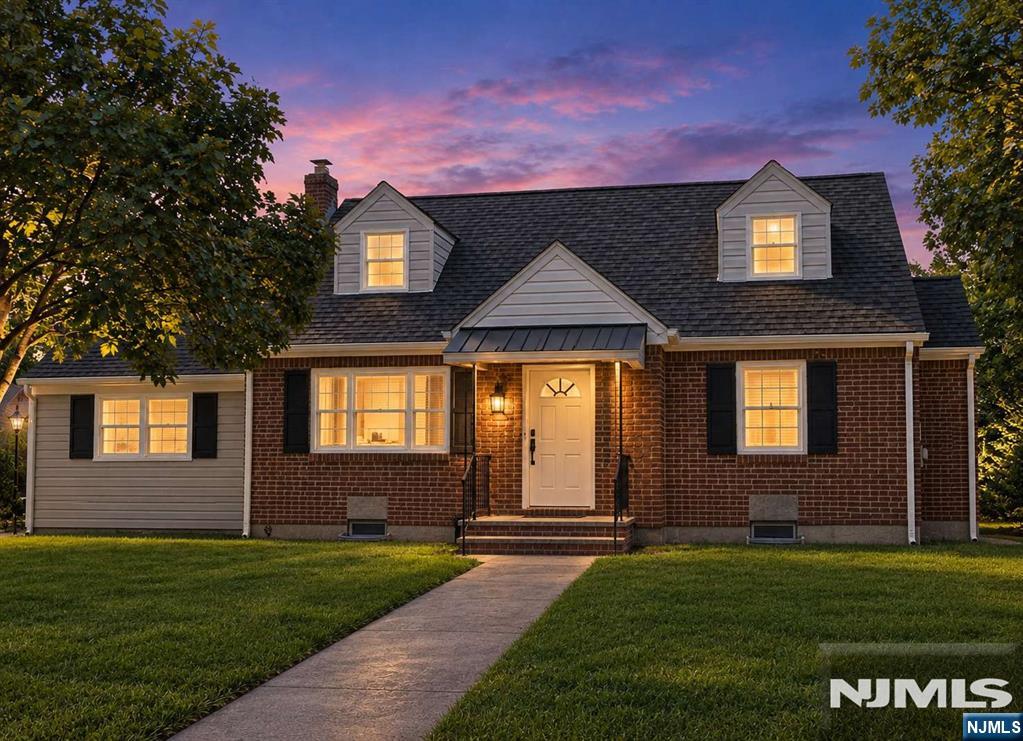 41 Locust Avenue - Photo 1