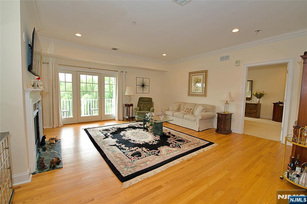 Photo 3 of Condo for sale at 5 Tenakill Park E #317, Cresskill, NJ 07626 | MLS# 26031981 | Listing updated on 2026-09-17