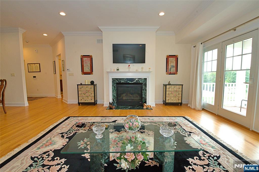 Listing Photo 5 - Condo for sale in building located at 5 Tenakill Park E, Cresskill, NJ 07626 - Unit #317