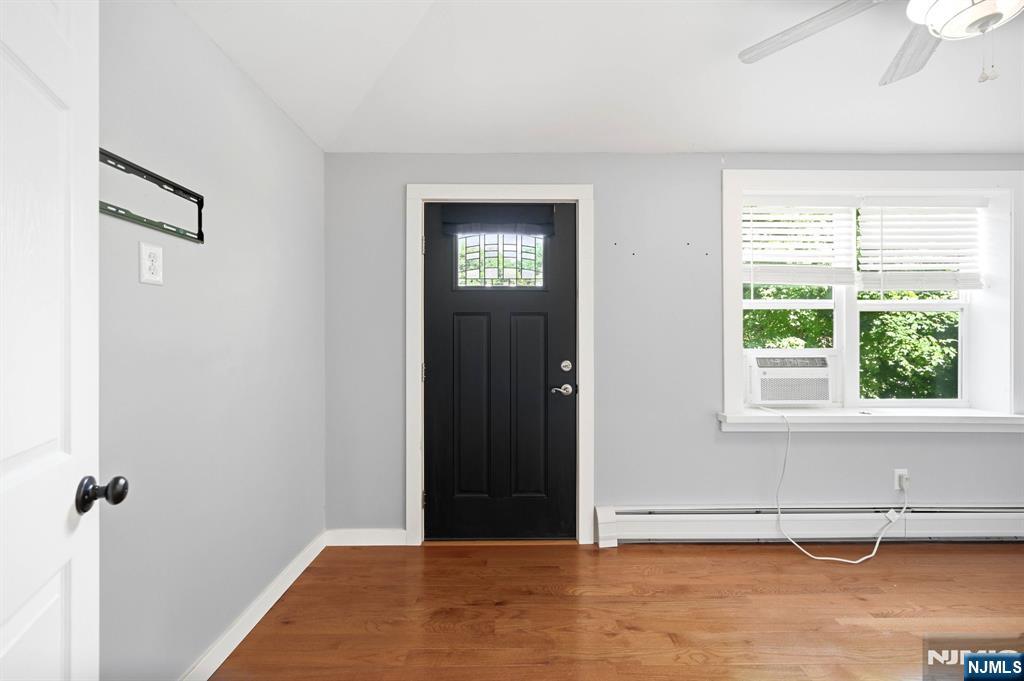 655 Macopin Road - Photo 3
