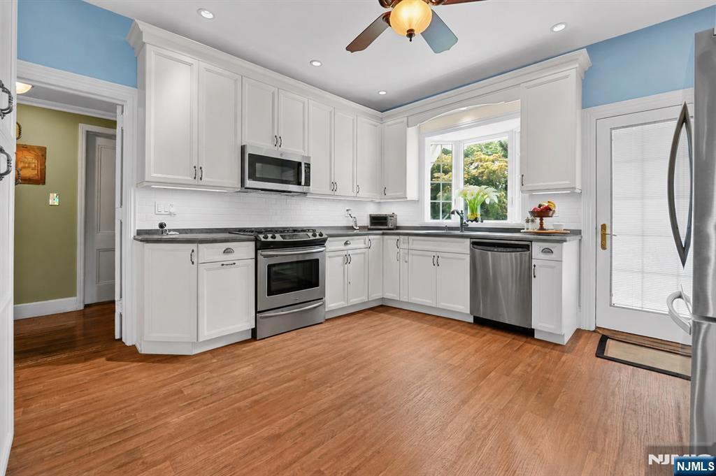 235 Kinderkamack Road — photo 30