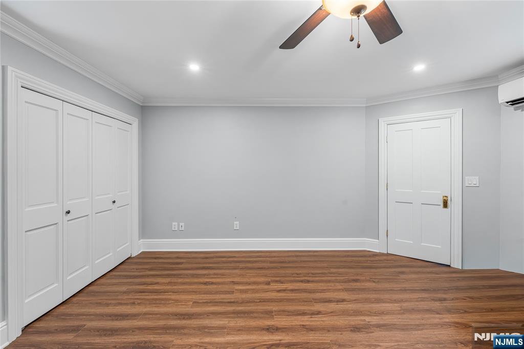 235 Kinderkamack Road — photo 33