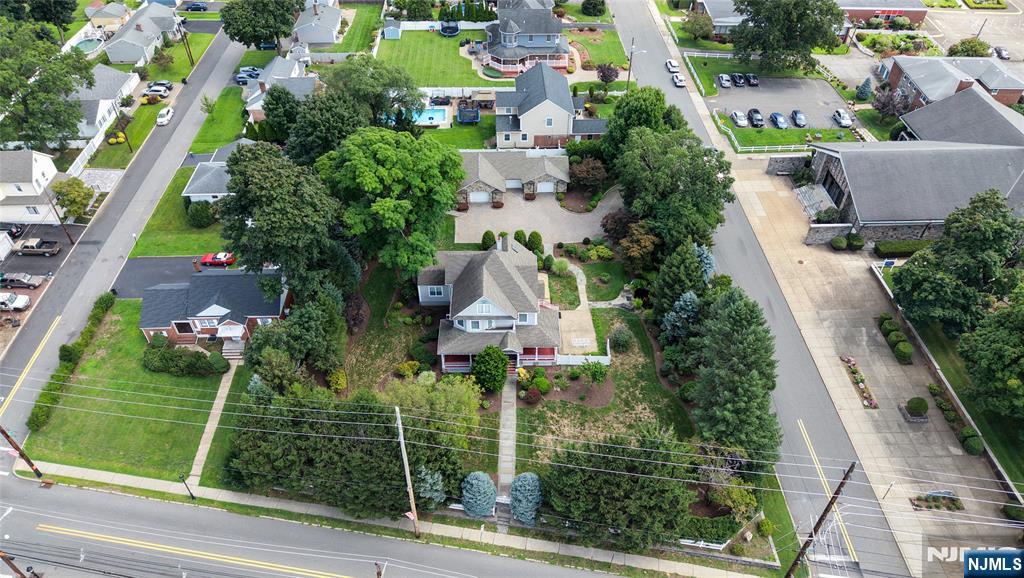 235 Kinderkamack Rd, Emerson, NJ 07630