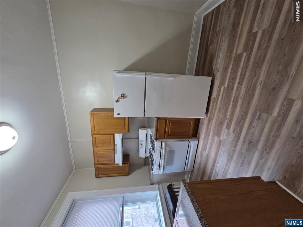 407 Highland Avenue C1 - Photo 3