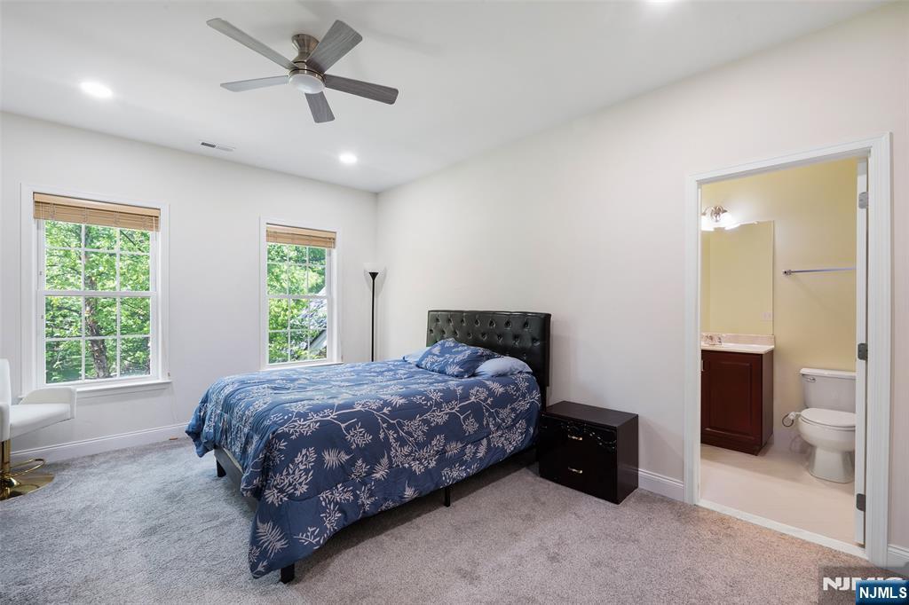 4 Sovereign Drive
