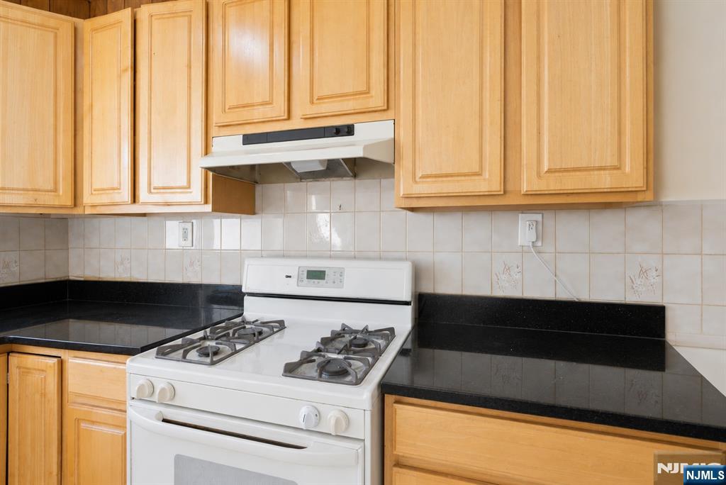 1219 51st Street - Photo 4