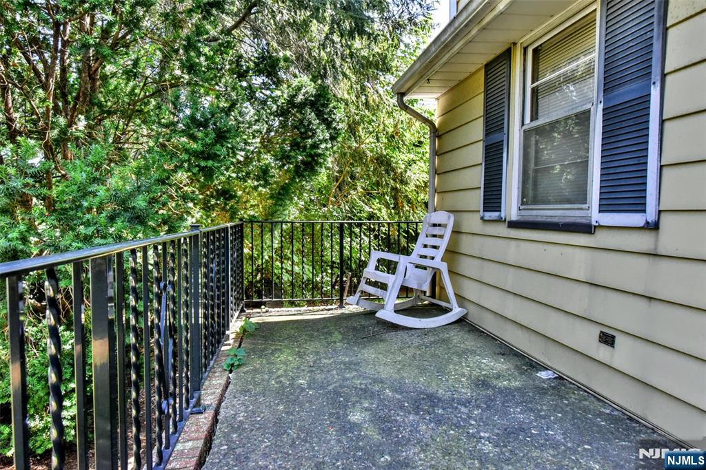 Photo 4 of Multi family home for sale at 27 Hillcrest Ave, Lodi, NJ 07644 | MLS# 26032038 | Listing updated on 2026-09-18
