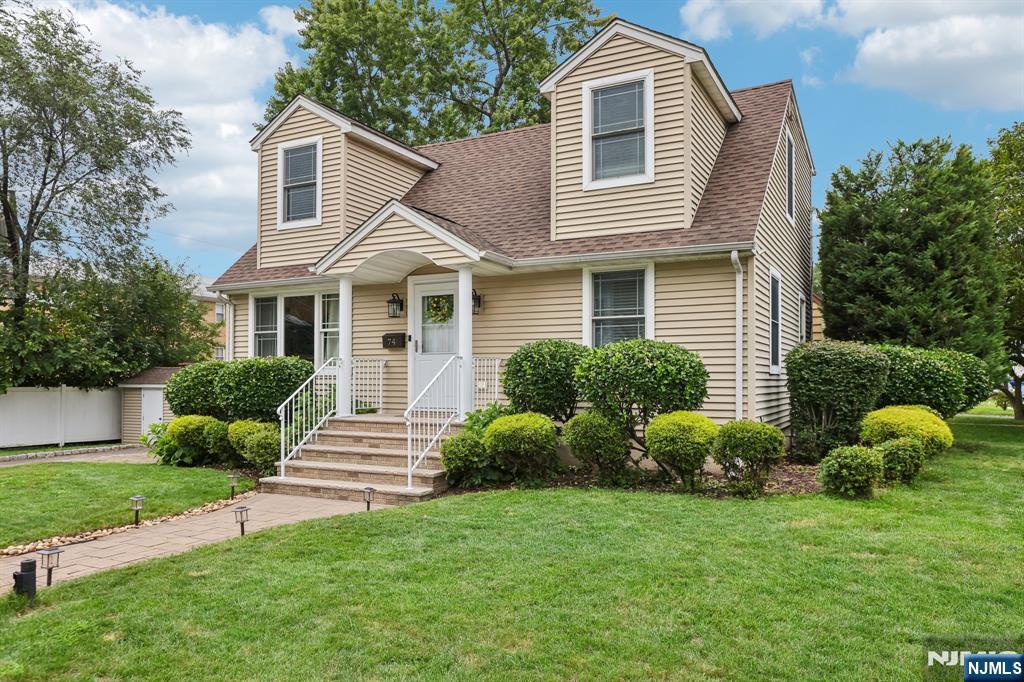 74 Overhill Road - Photo 2