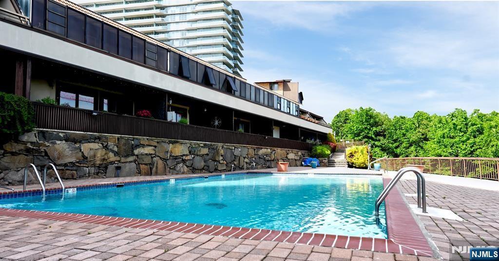 300 Gorge Road 6 - Photo 4