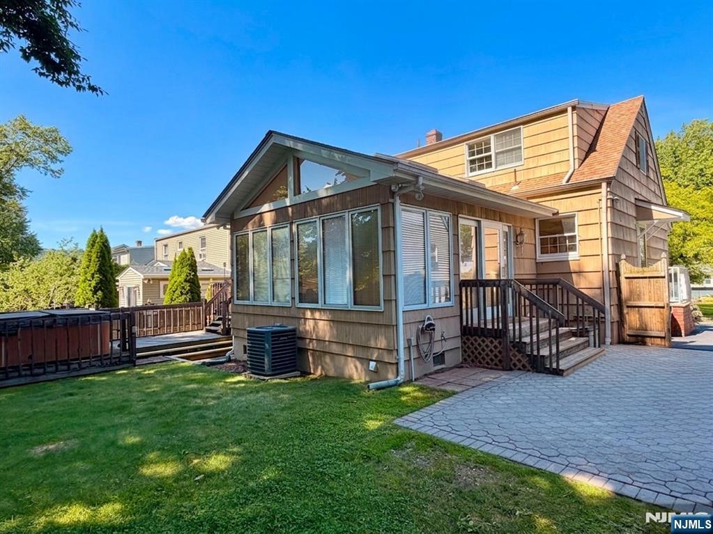 15 Oak Lane - Photo 2