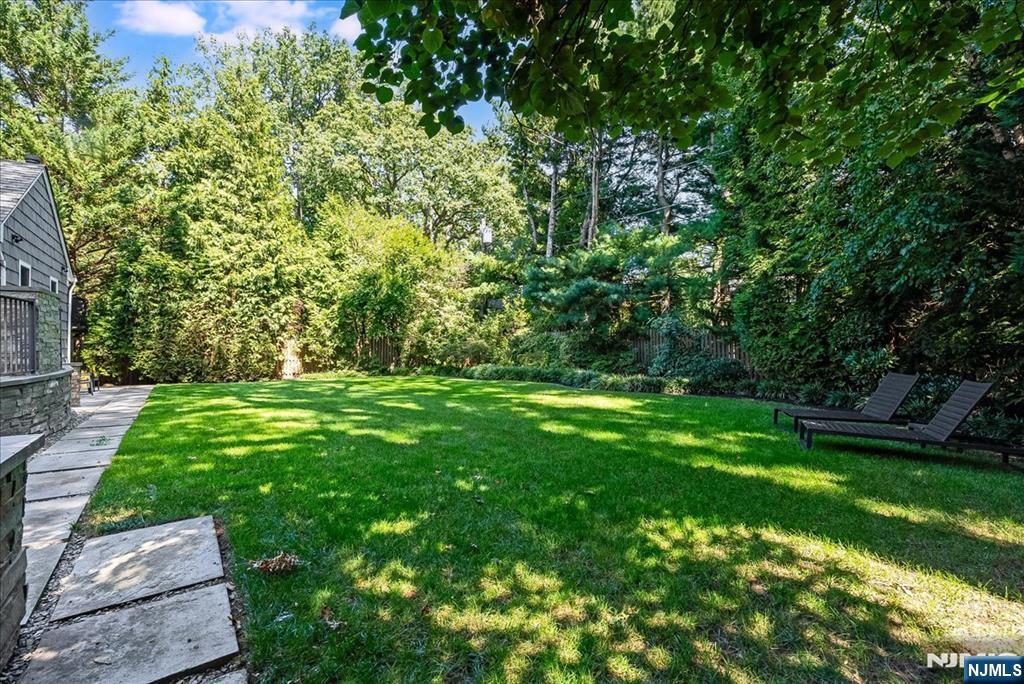 421 Ridgewood Avenue — photo 42