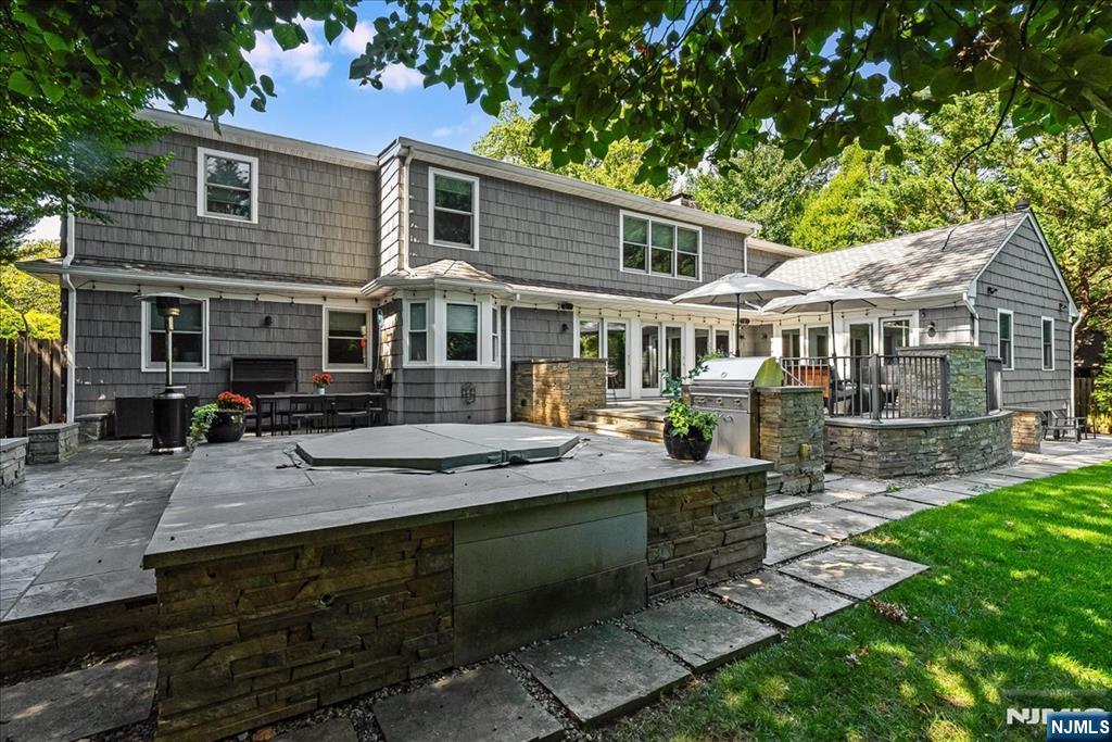 421 Ridgewood Avenue — photo 43
