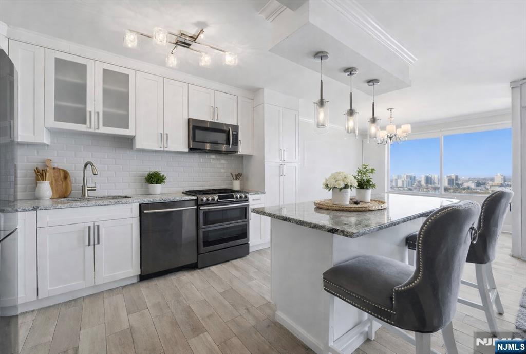 6 Horizon #2809, Fort Lee, NJ 07024