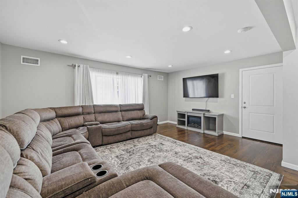 1135 Stonewall Lane - Photo 3