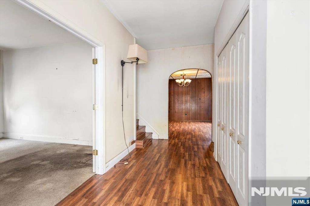 57 Sunderland Avenue - Photo 4