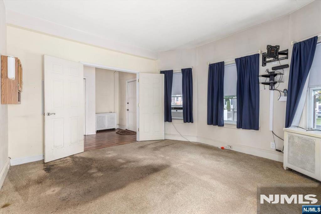 57 Sunderland Avenue - Photo 5