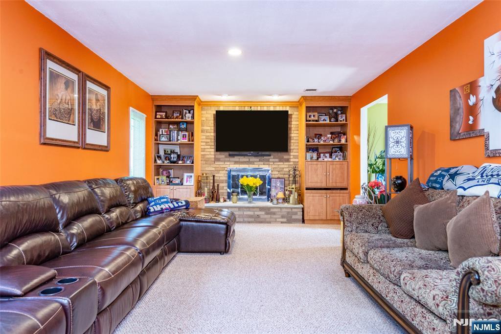 35 Herbert Terrace - Photo 3