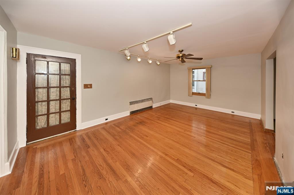 856 Ester Avenue