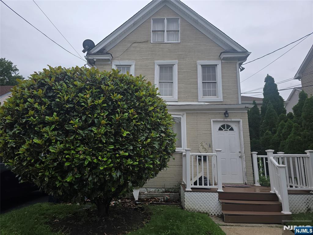 255 Jackson Avenue - Photo 1