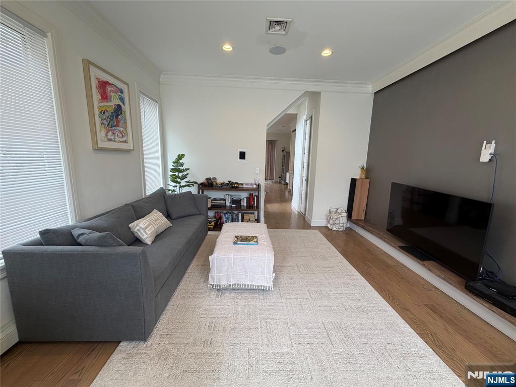 45 Columbus Drive - Photo 3