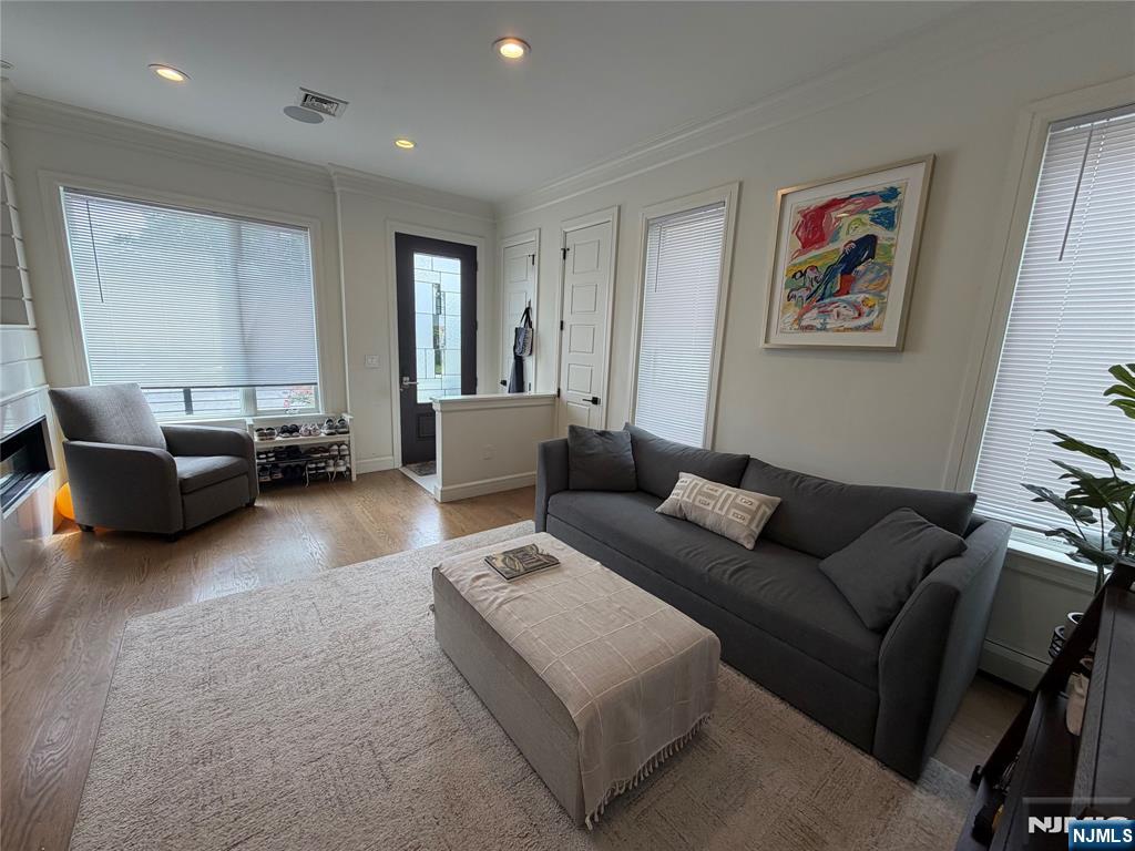 45 Columbus Drive - Photo 4