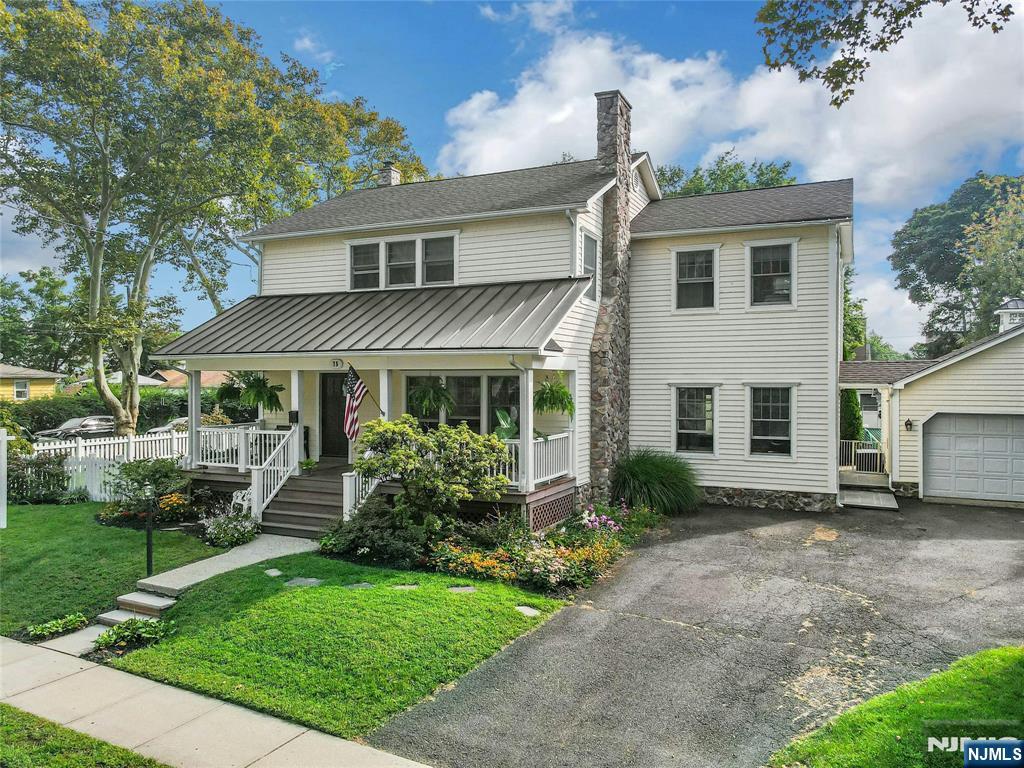 Photo 1 of Single family home for sale at 75 Buena Vista Ave, Hawthorne, NJ 07506 | MLS# 26032126 | Listing updated on 2026-09-16